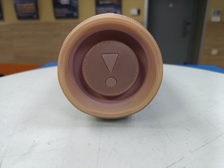 Дешево Jbl charge 4 з ломбарду