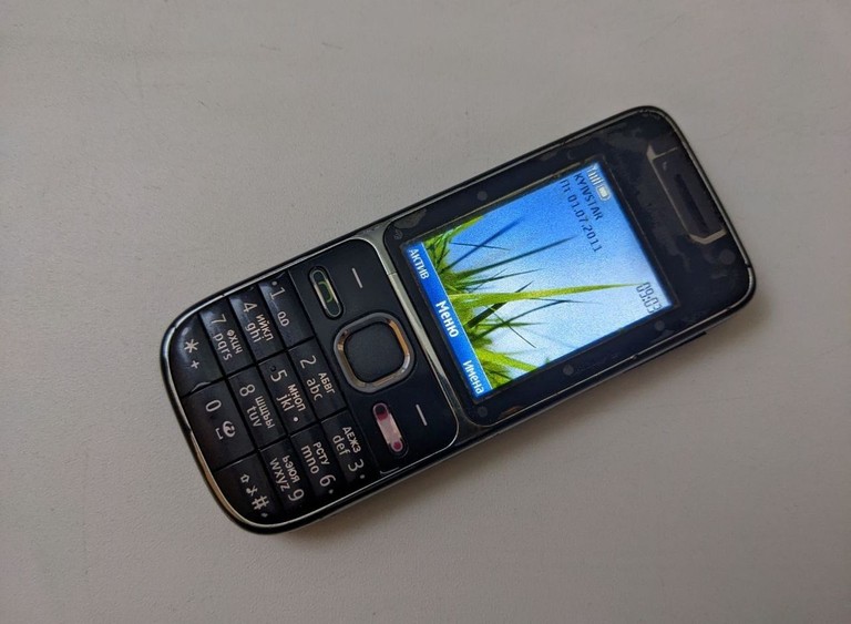 Дешево Nokia c2-01 з ломбарду