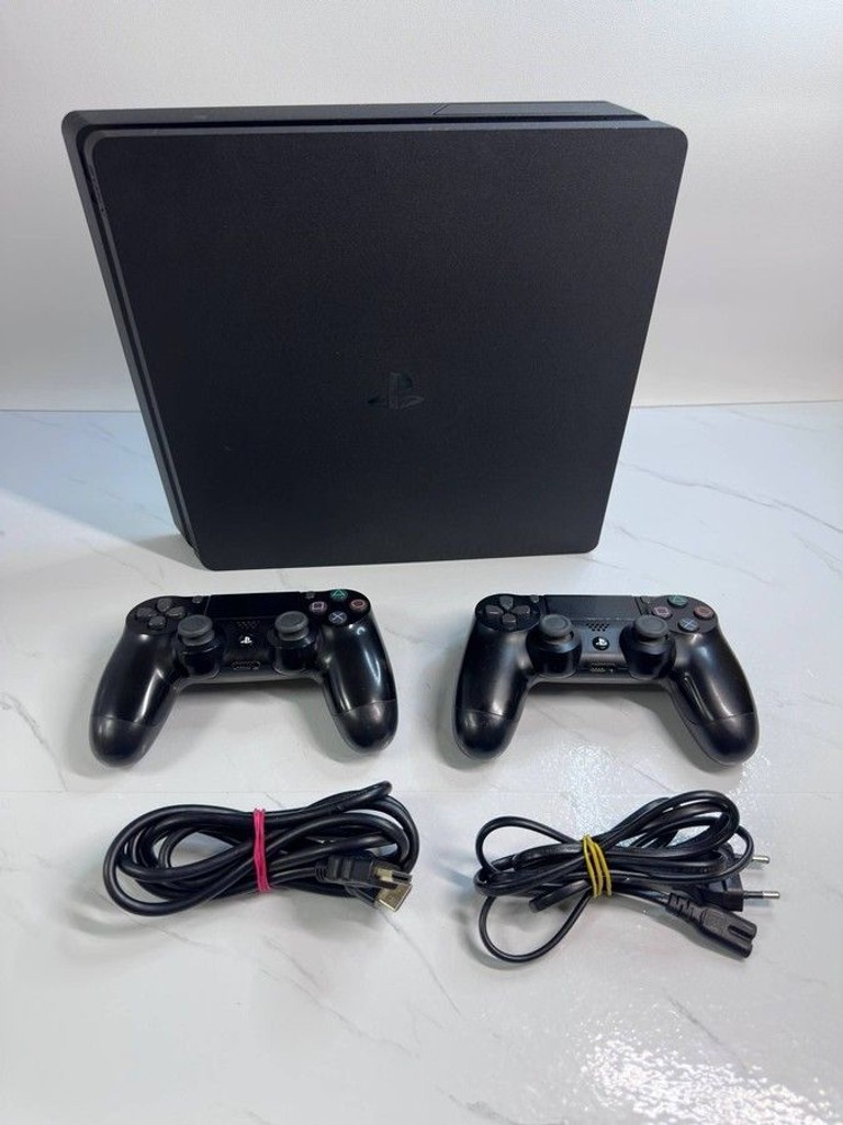 Купити Sony PlayStation 4 Slim 1TB Black Б/У