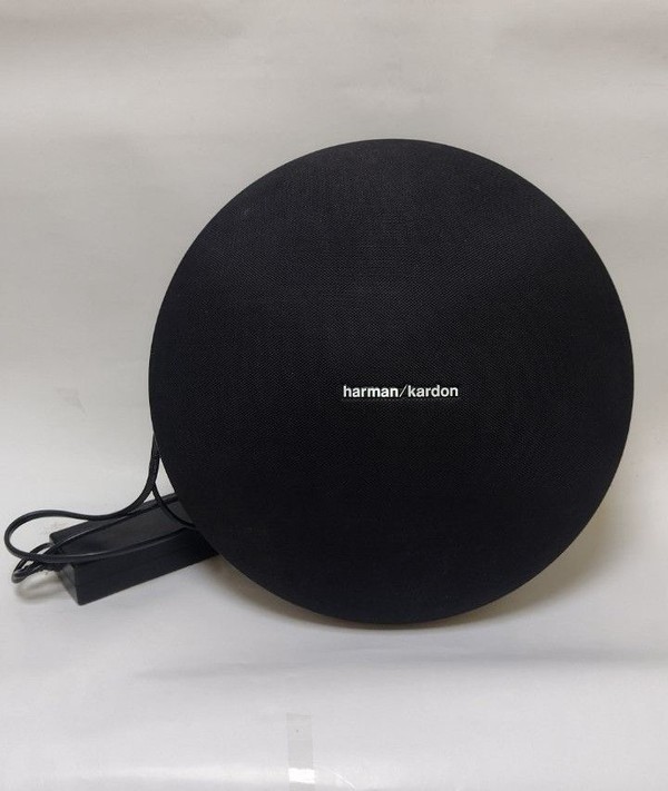 Купити Колонка Harman Kardon Onyx 4 Black, техніка Б/У в інтернет