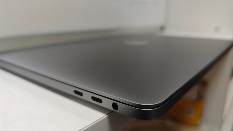 Apple a1989 macbook pro 13,3" core i7 2,7ghz/ram16gb/ssd500gb/intel iris plus graphics 655 Код:01-200981709. Зображення 9