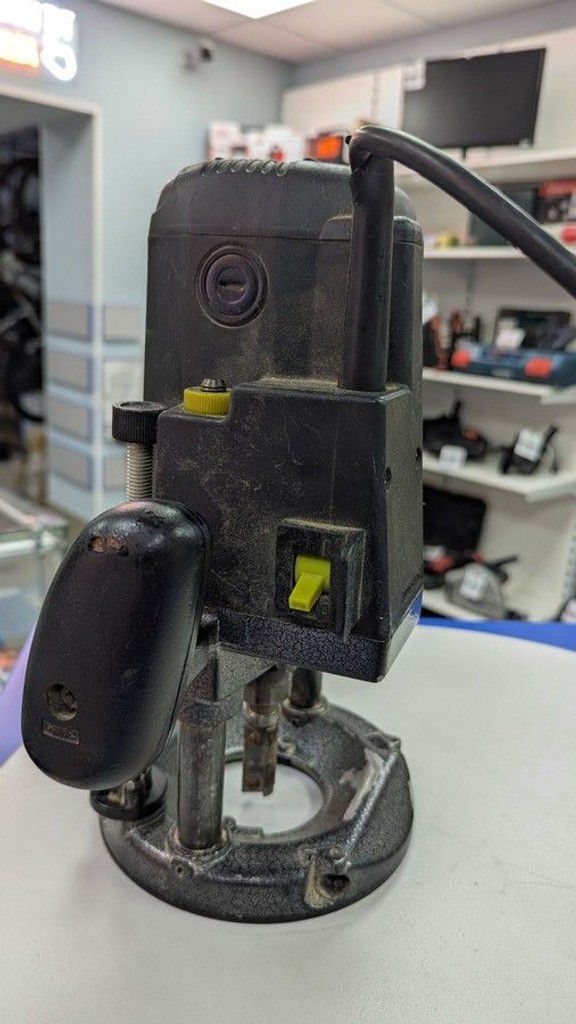 Дешево Titan pfm 185 з ломбарду