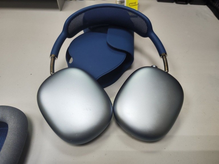 Объявление Apple airpods max Б/У