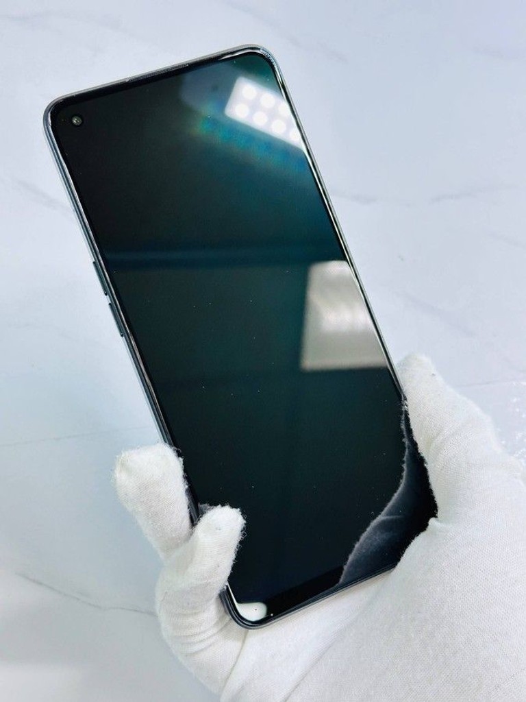 Розпродаж Oppo reno7 8/128gb, продавець Техноскарб