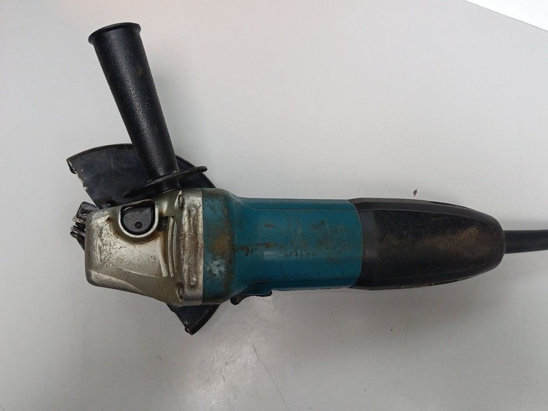 Дешево Makita GA5030 з ломбарду