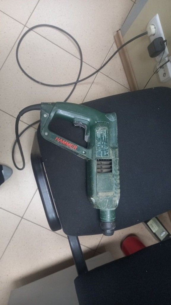 Дешево Bosch pbh 2200 re з ломбарду