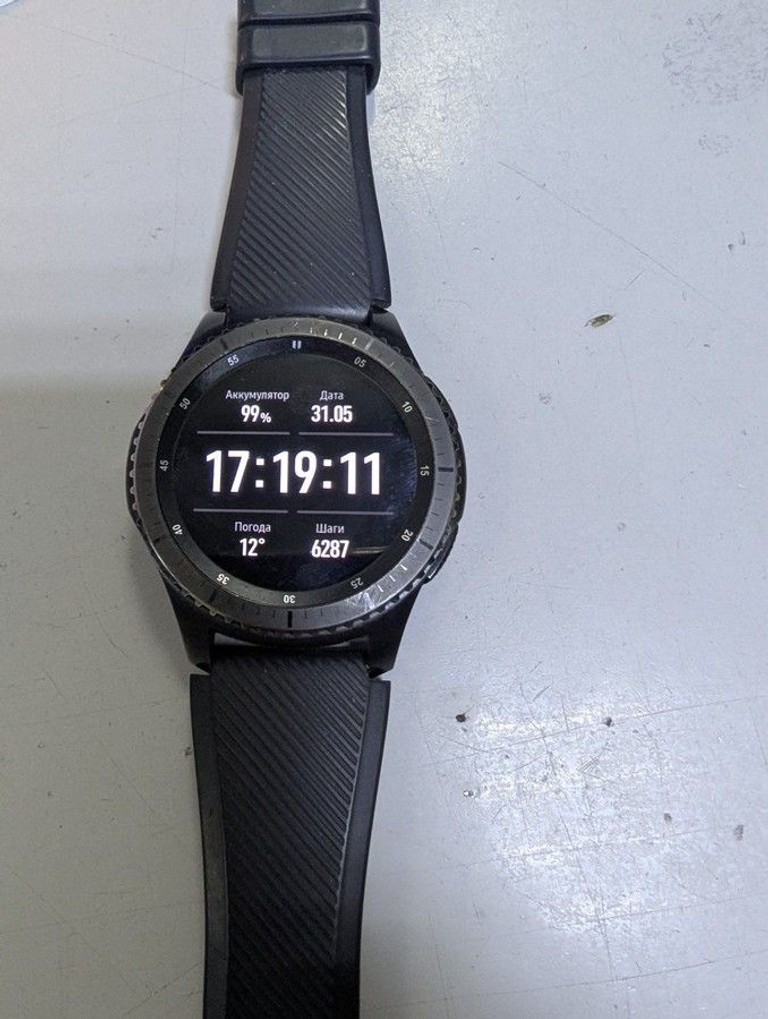Оголошення Samsung gear s3 frontier Б/У