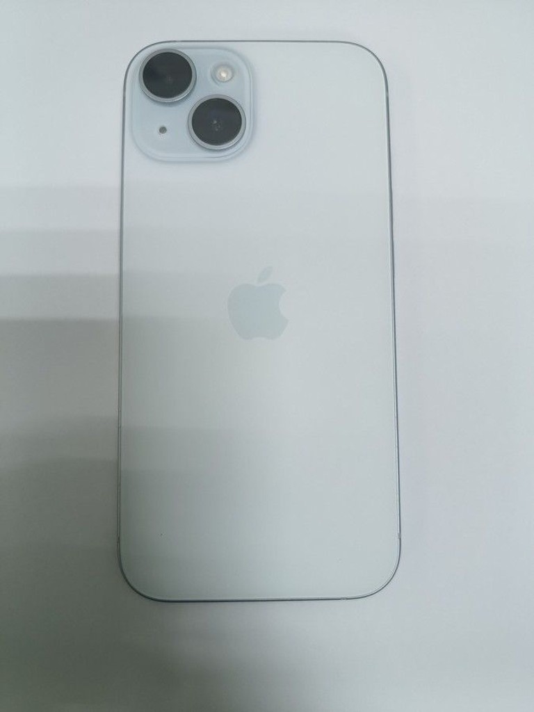Apple iPhone 15 256GB Green Код:01-201031990. Зображення 7