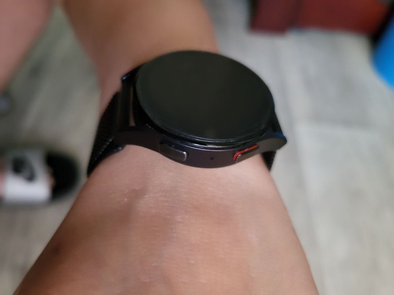 Дешево Samsung Galaxy Watch5 40mm Graphite (SM-R900NZAA) з ломбарду