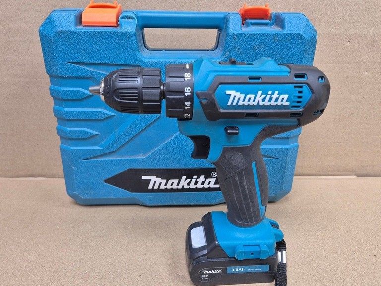 Купити Makita df331d 2акб+зп копія Б/У