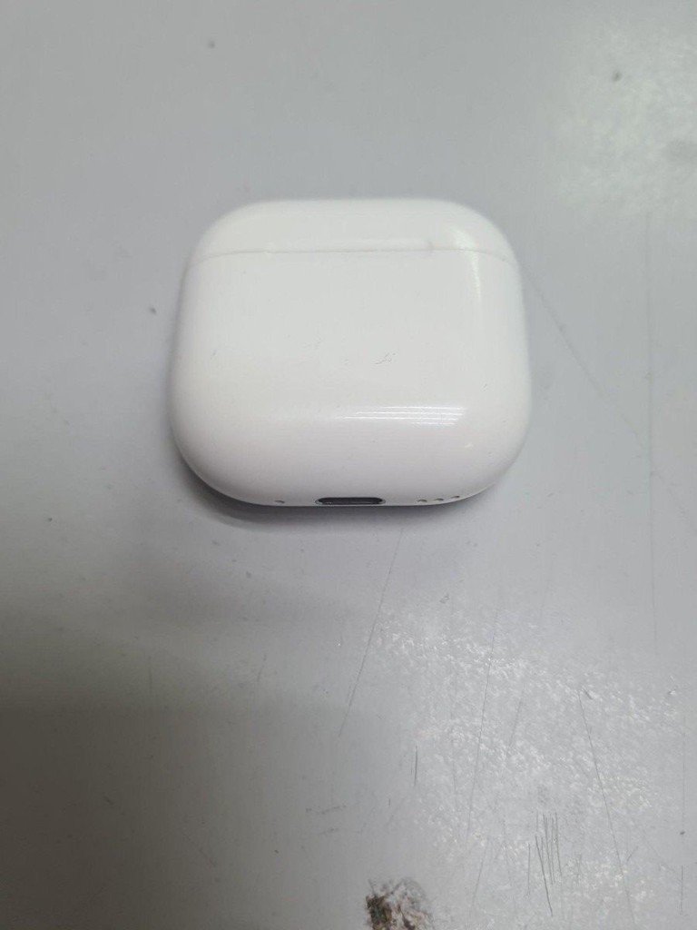Купити Apple airpods 4 with active noise cancellation Б/У