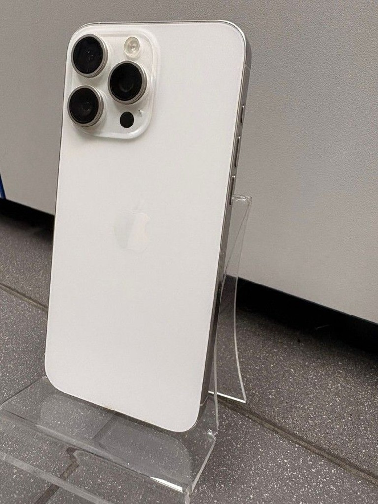 Купити Apple iphone 15 pro max 256gb Б/У