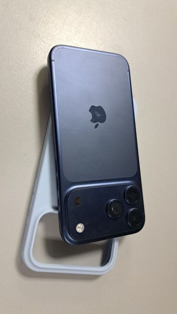Apple iphone 17 pro max 256gb Код:01-201083283. Изображение 9