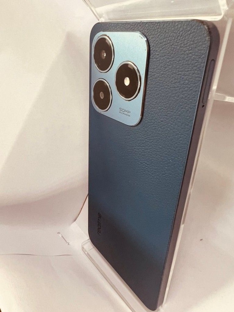 Дешиво Realme c63 6/128gb с ломбарда