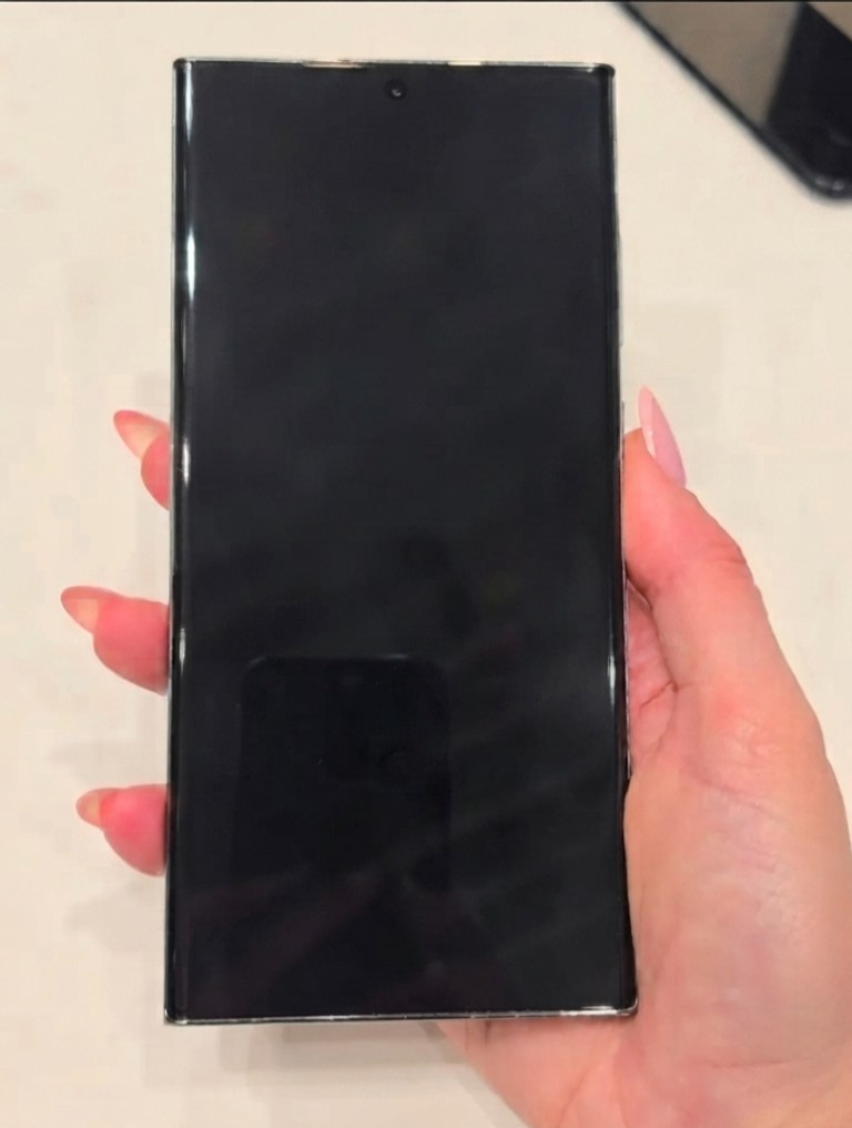 Дешиво Samsung Galaxy S23 Ultra 8/256GB Green (SM-S918BZGD) с ломбарда