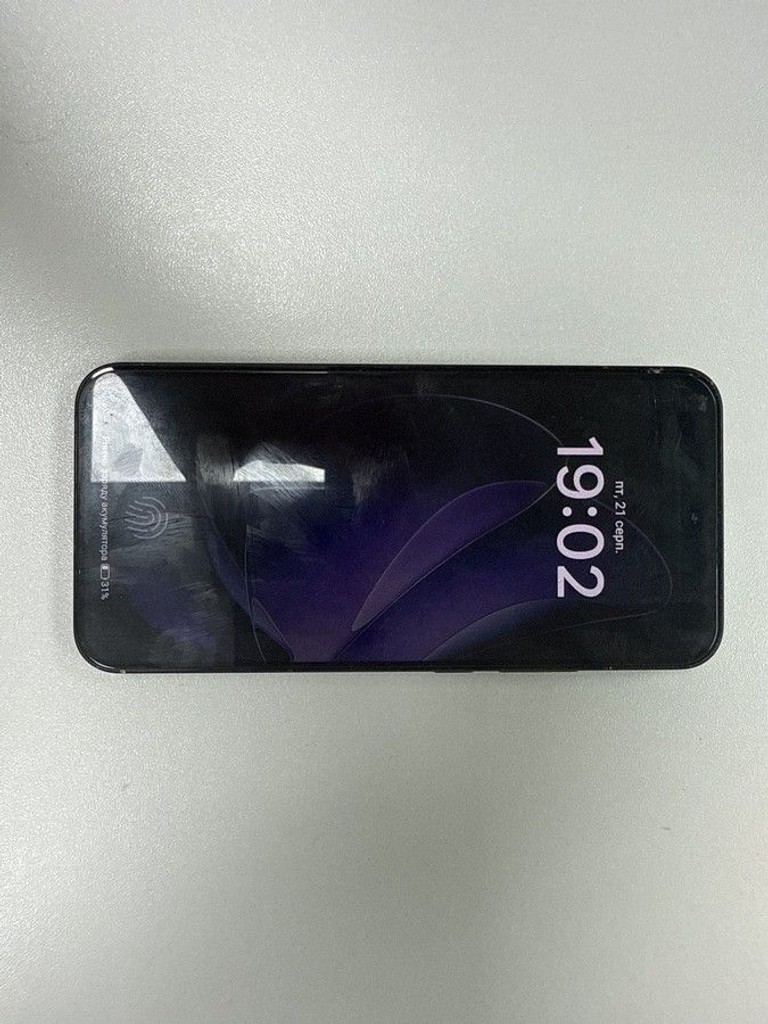 Оголошення Oppo reno13 5g 12/256gb Б/У