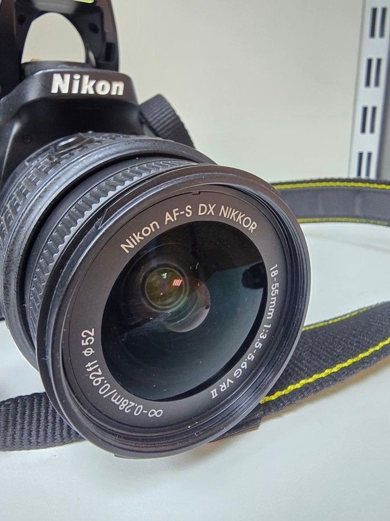 Nikon d5200 af-s nikkor 18-55mm 1:3.5-5.6g ii Код:01-201101648. Зображення 9