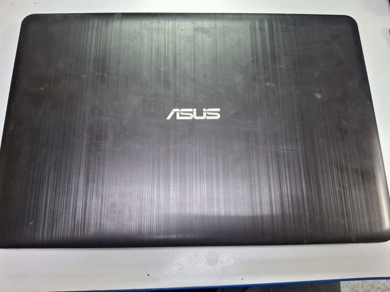 Розпродаж Asus 15/pentium n4200 ddr3/4gb ddr2/hdd 1000 gb/ssd *відсутній/*інтегрована, продавець Техноскарб