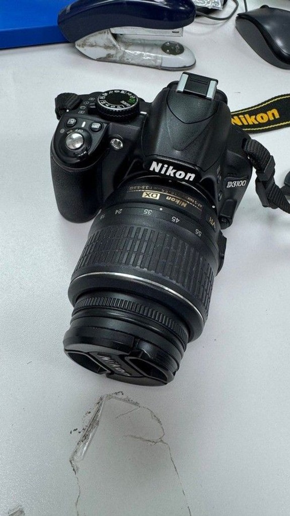 Купити Nikon d3100 kit / af-s nikkor 18-55mm f:3,5-5,6g vr dx Б/У