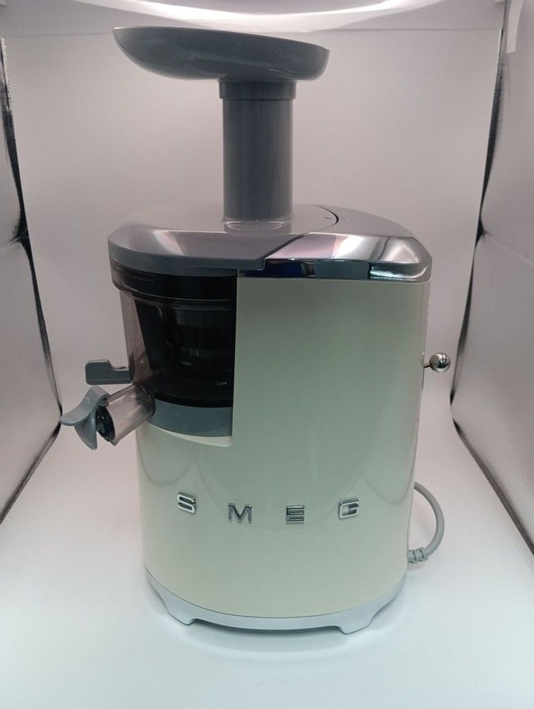Оголошення Smeg SJF01CREU Б/У
