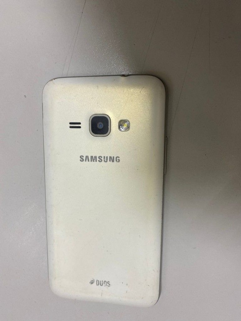 Дешево Samsung galaxy j1 j120h з ломбарду