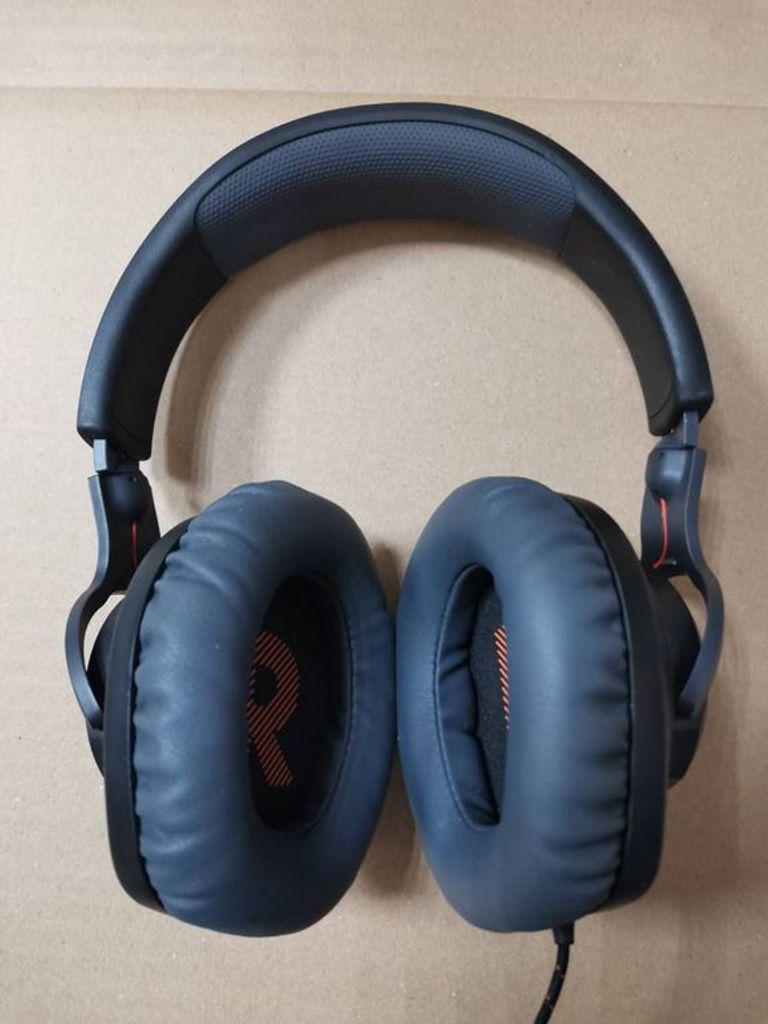 Оголошення Jbl quantum 100 Б/У
