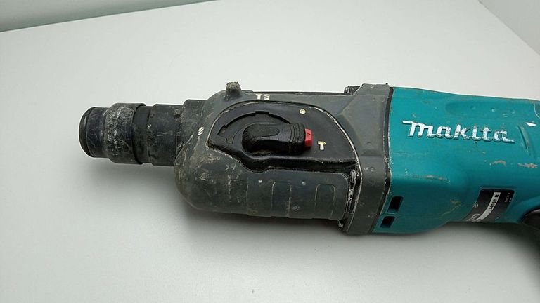 Makita HR2470