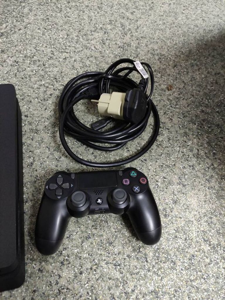  Sony PlayStation 4 Slim 1TB Black Код:01-200153235. Зображення 6