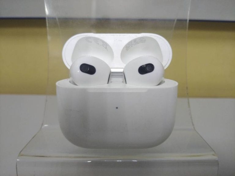 Apple airpods 3rd generation