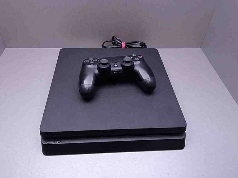 Sony ps 4 slim cuh-2208b 1tb