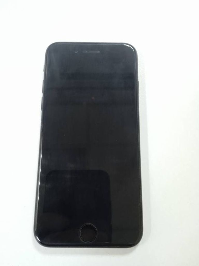 Купити Apple iphone se 2 64gb Б/У