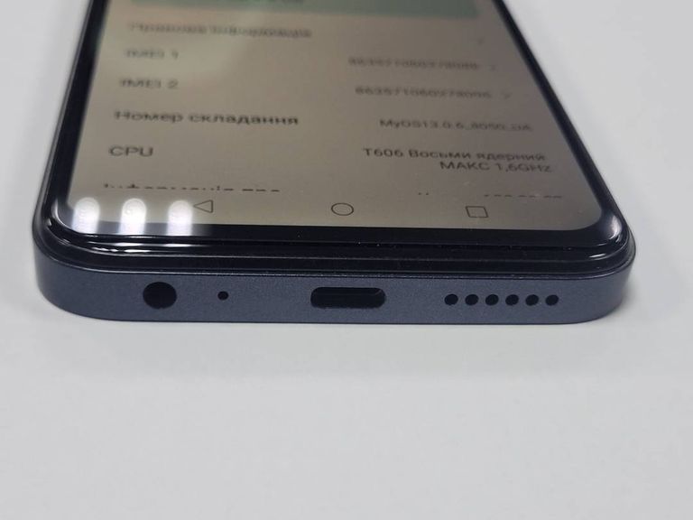 Дешево Zte Blade V50 Design 8/128GB Black з ломбарду