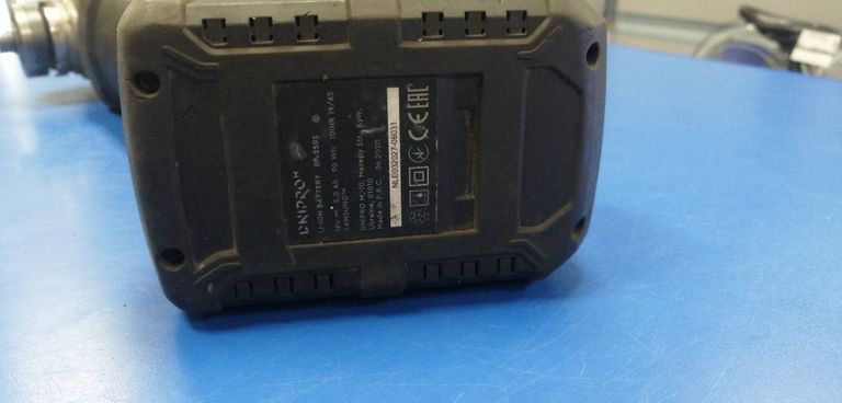 Дешиво Dnipro-M dga-200bc ultra 1акб 4ah зп с ломбарда