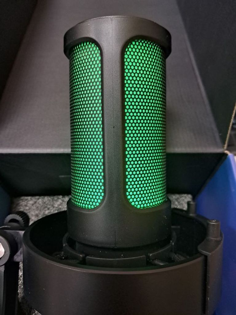 Дешиво Fifine A8 с ломбарда