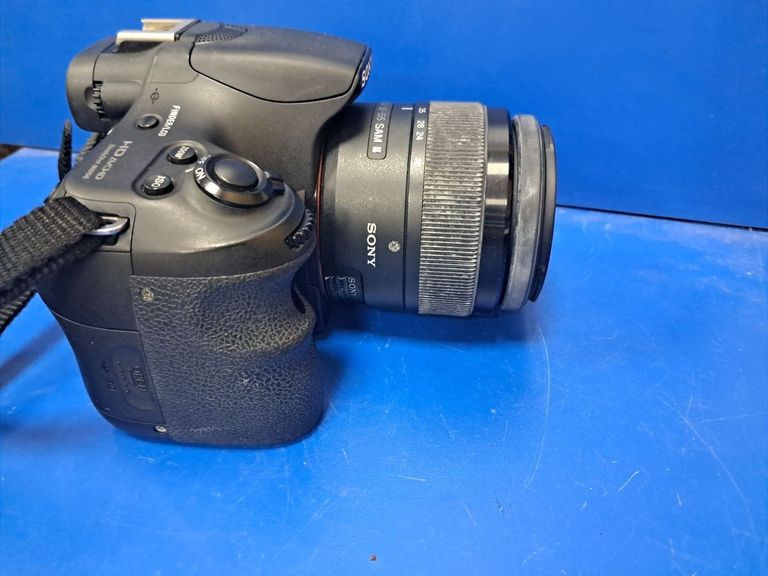Купить Sony alpha slt-a58 + sony sal1855 dt 3.5-5.6/18-55 sam Б/У