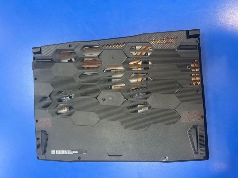 Msi 15/ryzen 7 8845hs ddr5/32gb ddr5/ssd 512 gb/geforce rtx4060 8gb Код:01-200586189. Зображення 8