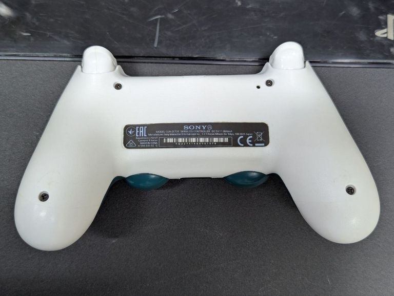 Дешево Sony playstation 4 500gb з ломбарду