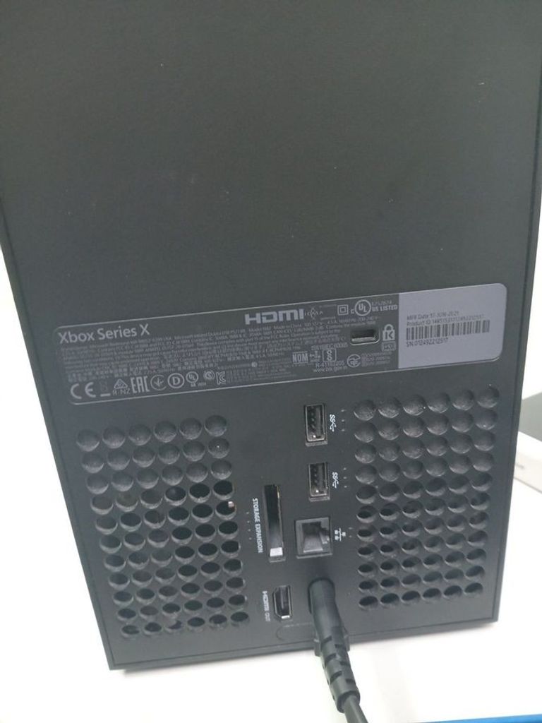 Дешево Microsoft xbox series x 1tb з ломбарду