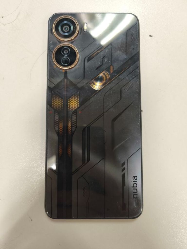 Дешево Zte nubia gaming neo 5g 8150n 8/256gb з ломбарду