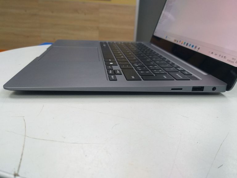 Samsung np940xha intel core ultra 7 256v/ram 16/ssd 512 sensor Код:01-200623451. Изображение 8