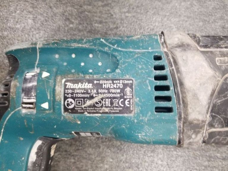 Дешево Makita hr2470 romania з ломбарду