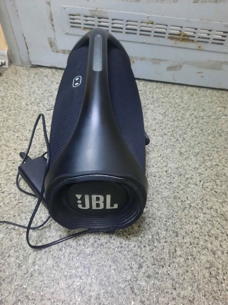 Дешиво Jbl Boombox 2 Black (JBLBOOMBOX2BLK) с ломбарда