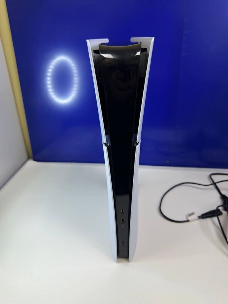 Объявление Sony PlayStation 5 Slim Digital Edition 1TB Б/У