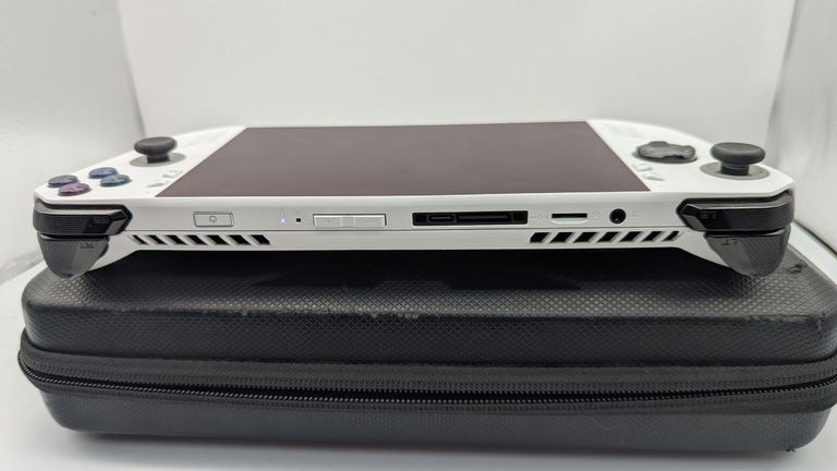 Asus rog ally 2023 512 gb Код:01-200749676. Изображение 8