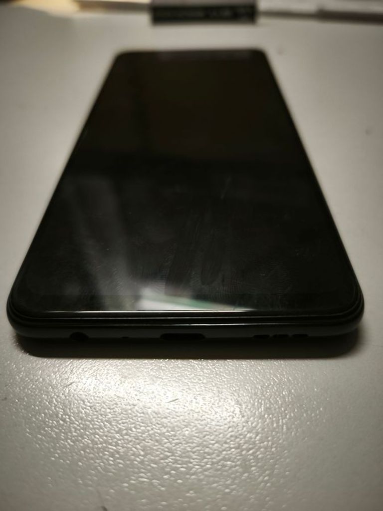 Розпродаж Oppo reno8 t 8/128gb, продавець Техноскарб