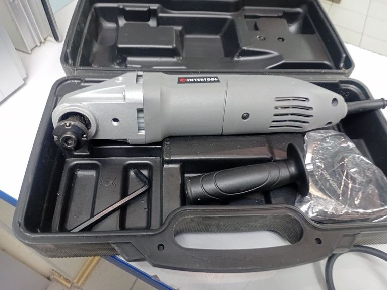 Купить Ultra ULTRA Набір біт TORX 10мм 15шт S2 (4016912) Б/У