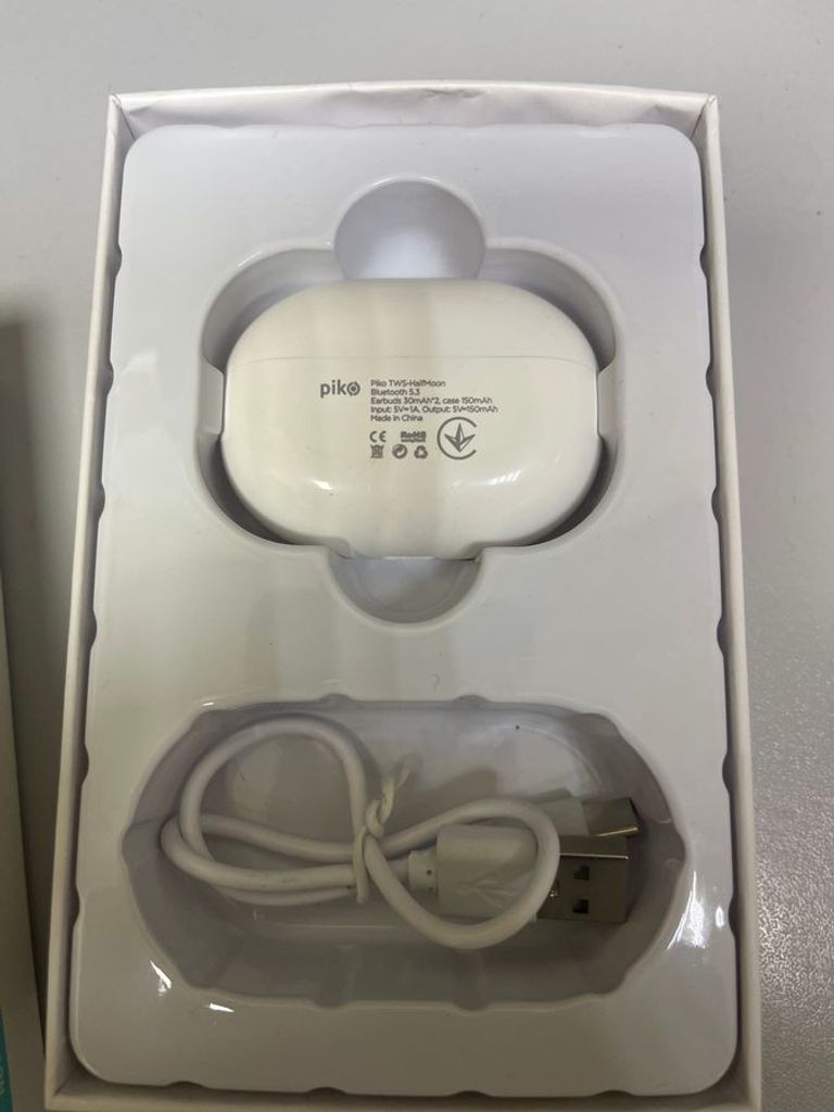 Дешиво Без Виробника tws half-moon с ломбарда