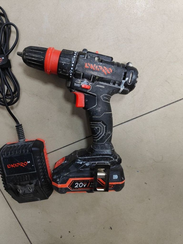 Объявление Dnipro-M cd-218 1акб 2ah зп Б/У