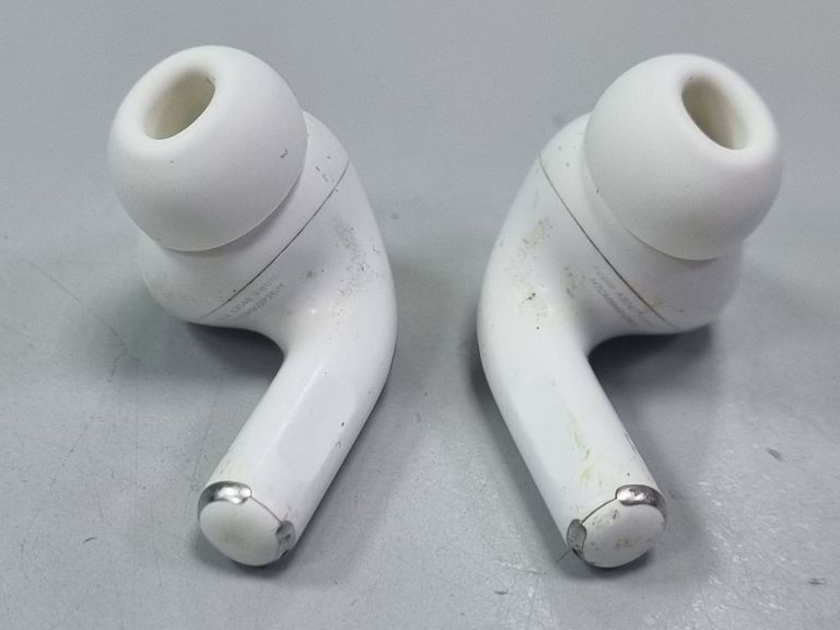 Apple airpods pro 2nd generation with magsafe charging case usb-c Код:01-200833142. Зображення 7