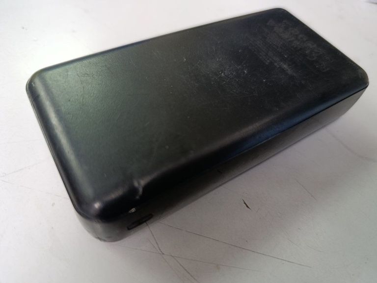 Дешиво Hoco J100A High-ranking 20000mAh 10.5W Black с ломбарда